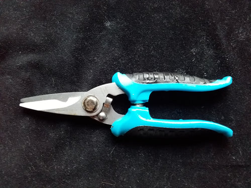Industrial Snips